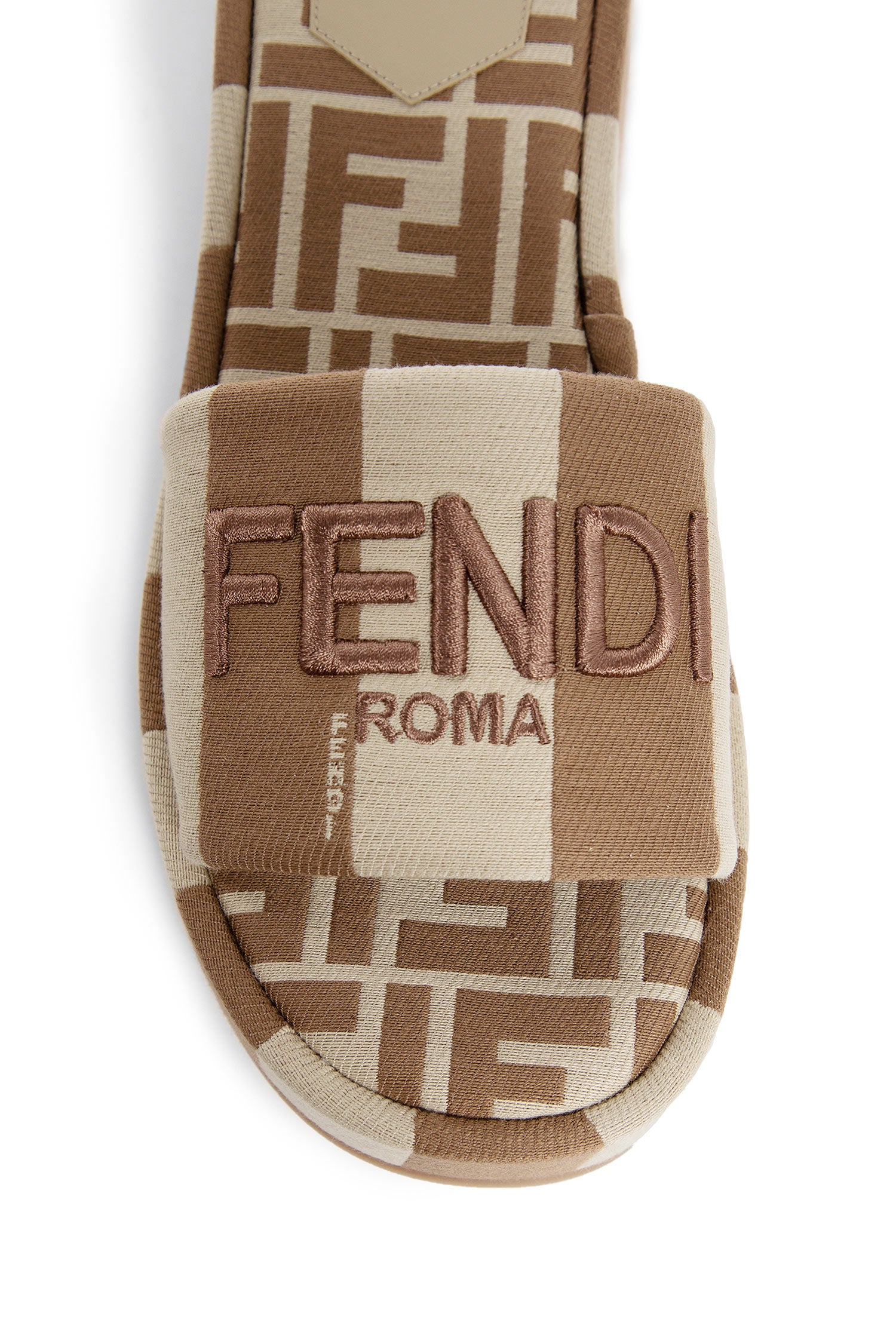 FENDI WOMAN BEIGE SANDALS & SLIDES