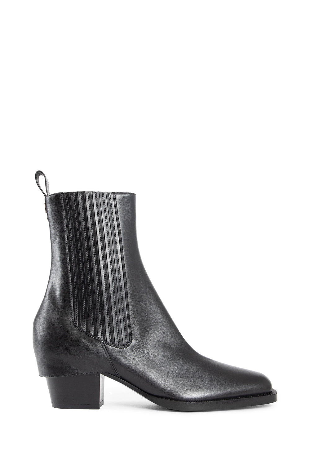 FENDI WOMAN BLACK BOOTS