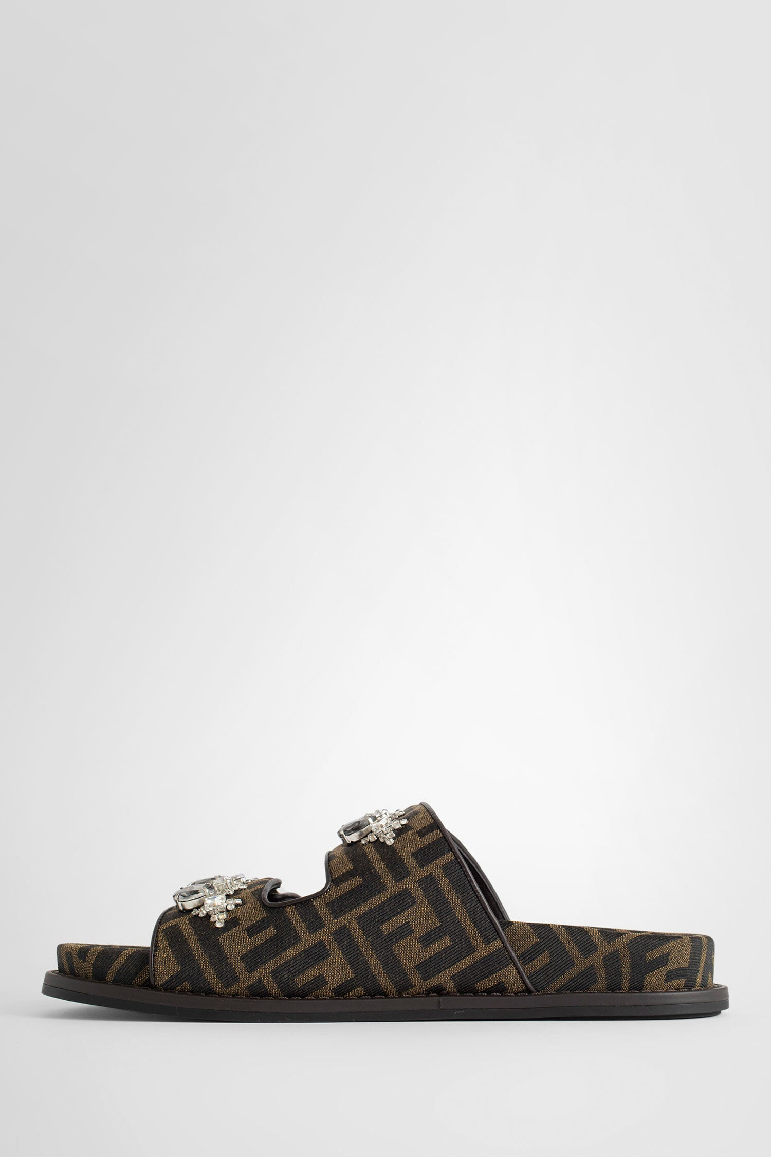 FENDI WOMAN BROWN SANDALS & SLIDES