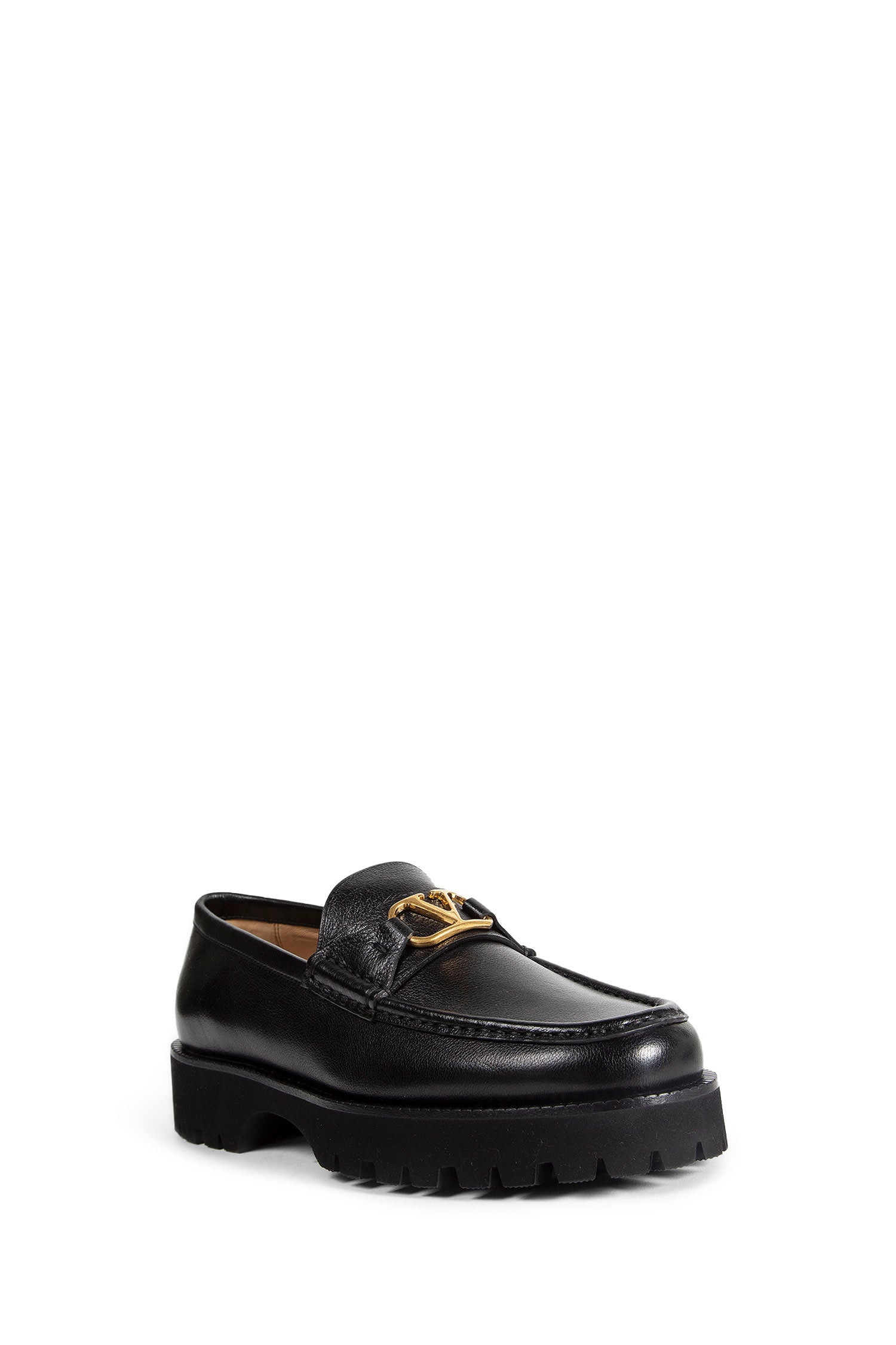 VLogo Signature Loafer in Buffalo Leather