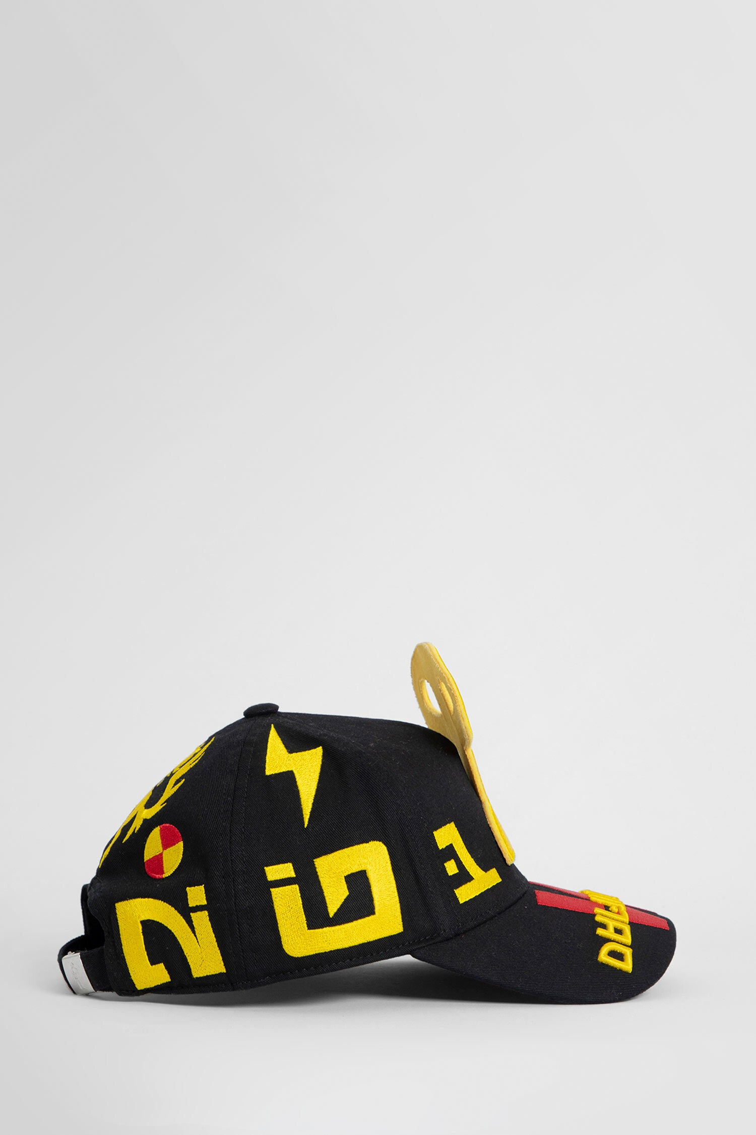 WALTER VAN BEIRENDONCK MAN BLACK HATS