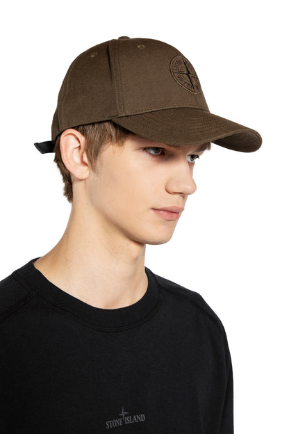 STONE ISLAND MAN GREEN HATS