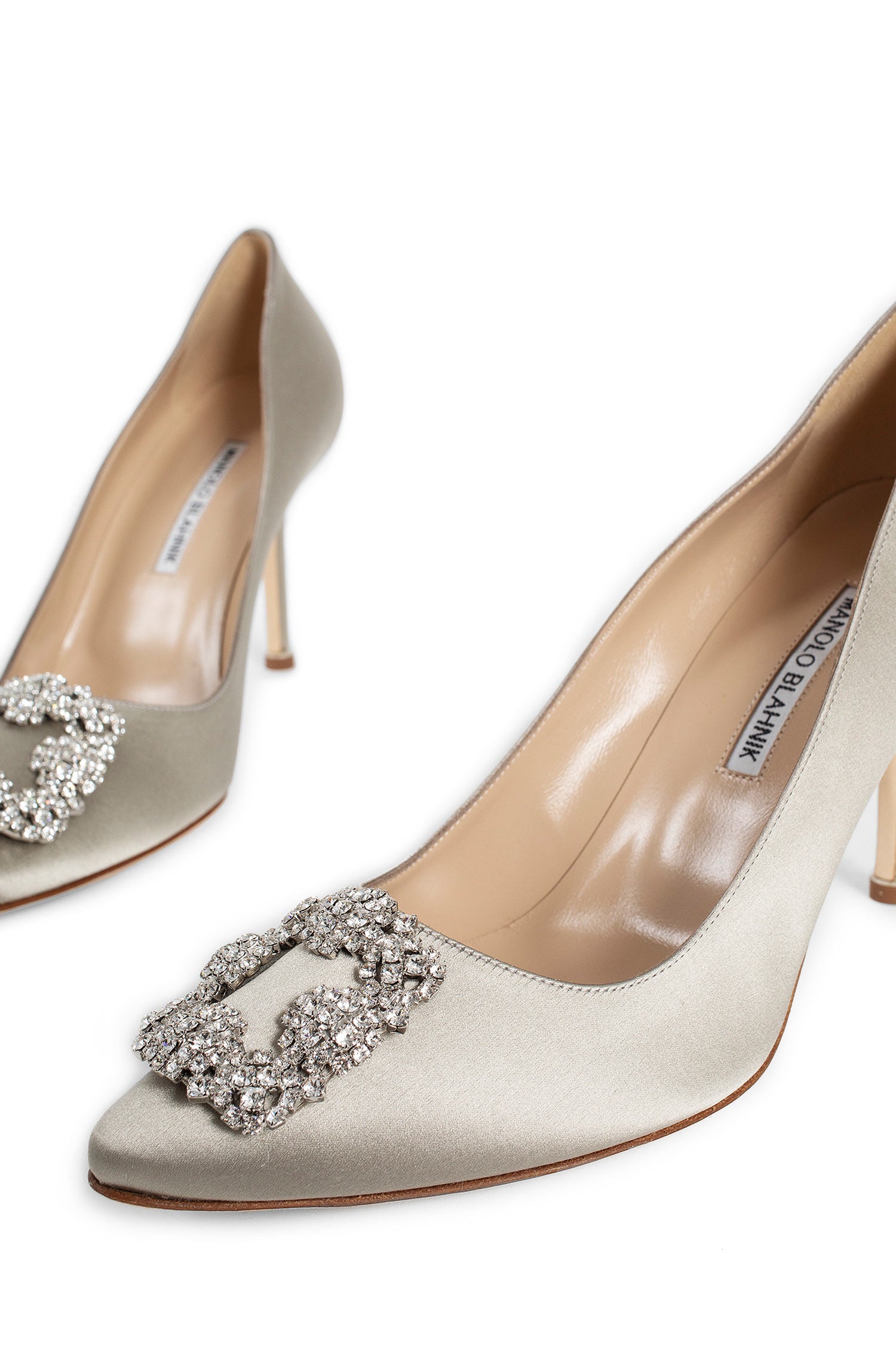 MANOLO BLAHNIK WOMAN GREY PUMPS