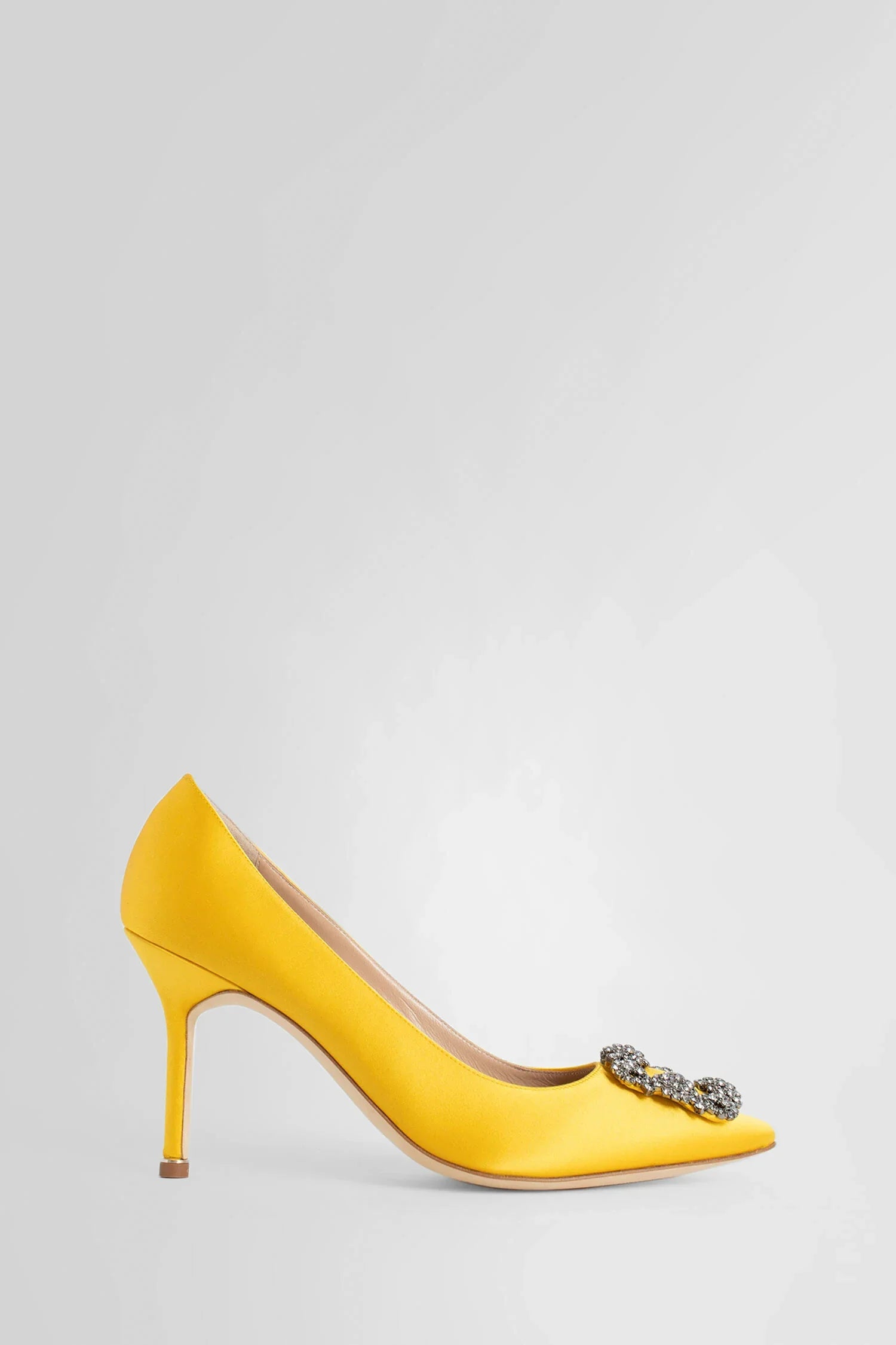 MANOLO BLAHNIK WOMAN YELLOW PUMPS - Antonioli.eu