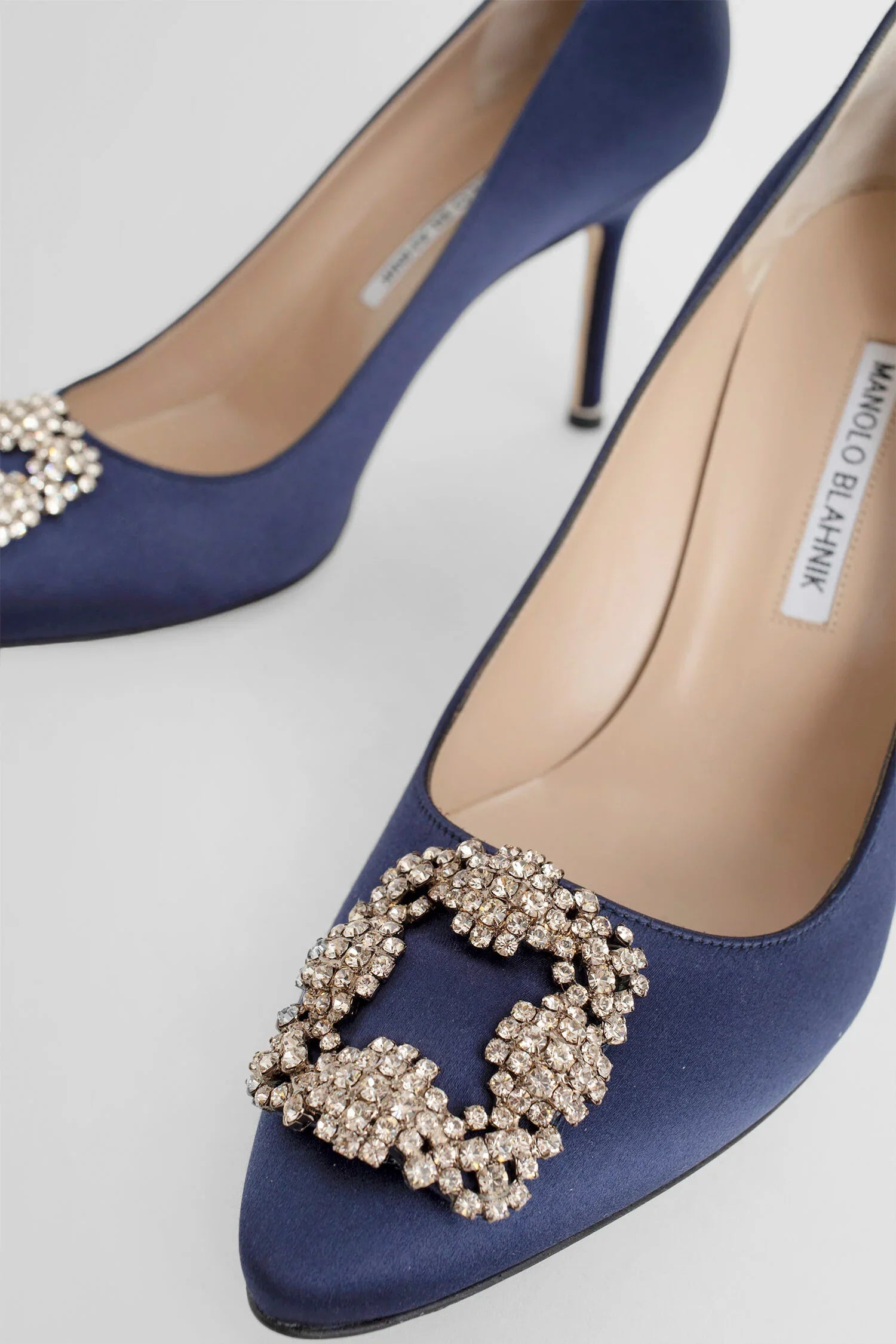MANOLO BLAHNIK WOMAN BLUE PUMPS - Antonioli.eu