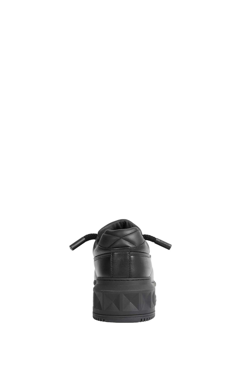 
              VALENTINO GARAVANI One Stud XL Nappa Sneakers man
            
