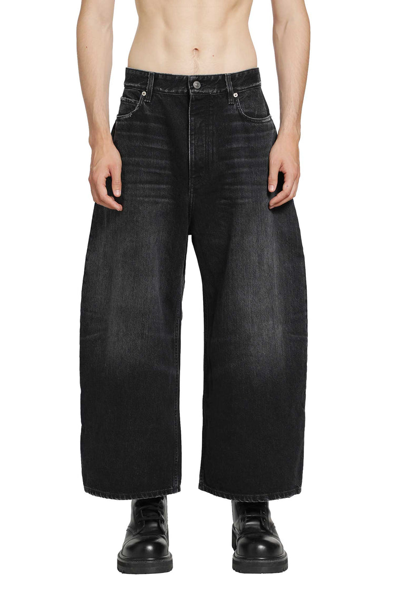 
              BALENCIAGA Curved Jeans man
            