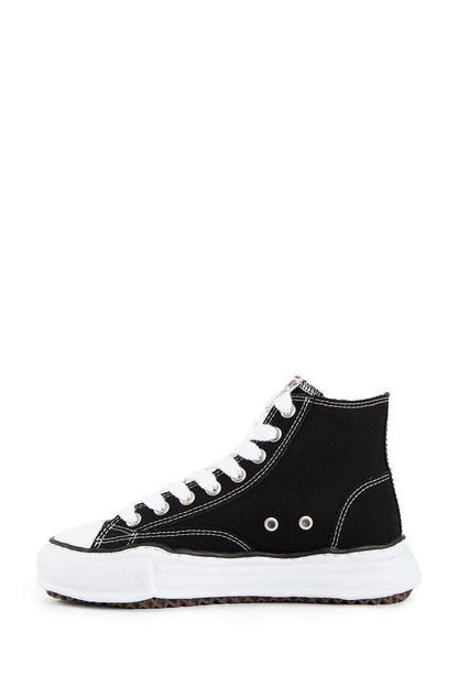 MAISON MIHARA YASUHIRO MAN BLACK SNEAKERS