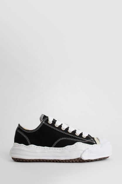 MAISON MIHARA YASUHIRO UNISEX BLACK&WHITE SNEAKERS