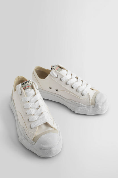 MAISON MIHARA YASUHIRO UNISEX WHITE SNEAKERS