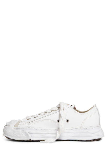 MAISON MIHARA YASUHIRO UNISEX WHITE SNEAKERS