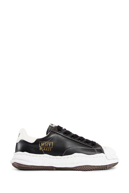 MAISON MIHARA YASUHIRO UNISEX BLACK&WHITE SNEAKERS