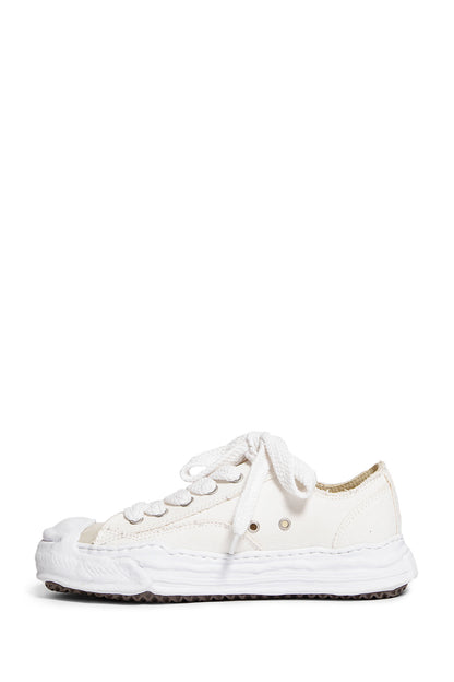 MAISON MIHARA YASUHIRO UNISEX WHITE SNEAKERS