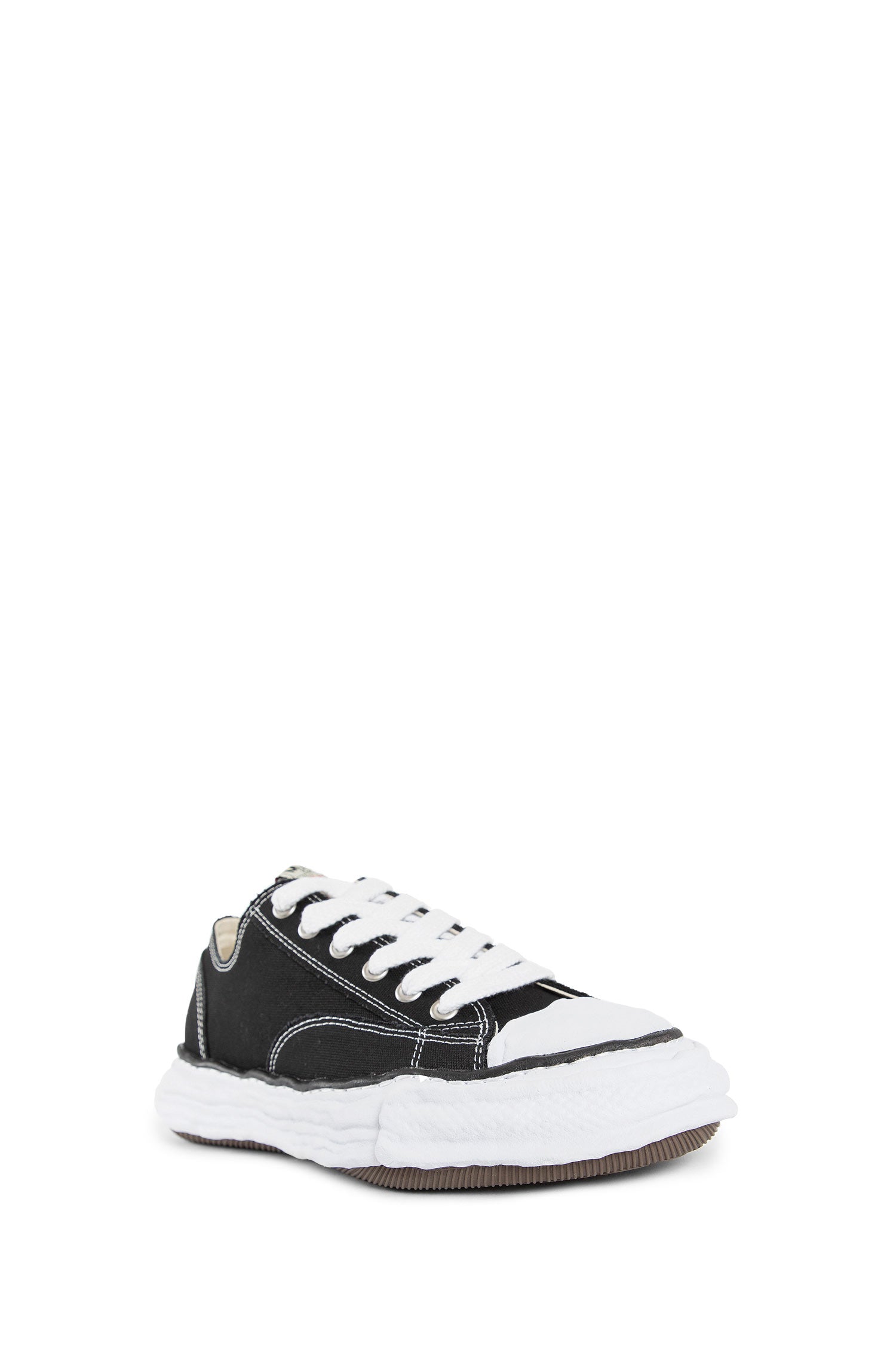 MAISON MIHARA YASUHIRO MAN BLACK SNEAKERS