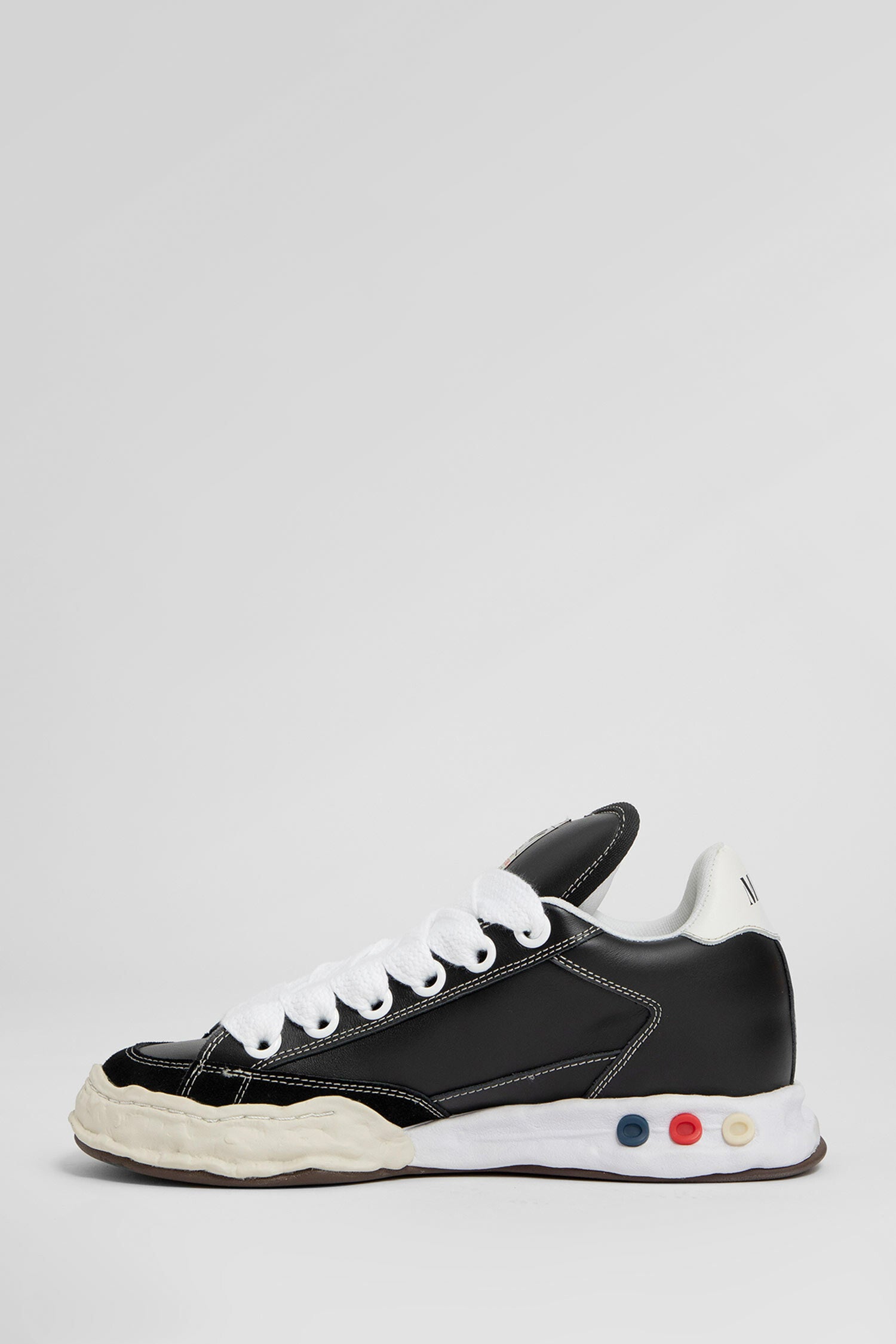 MAISON MIHARA YASUHIRO MAN BLACK SNEAKERS