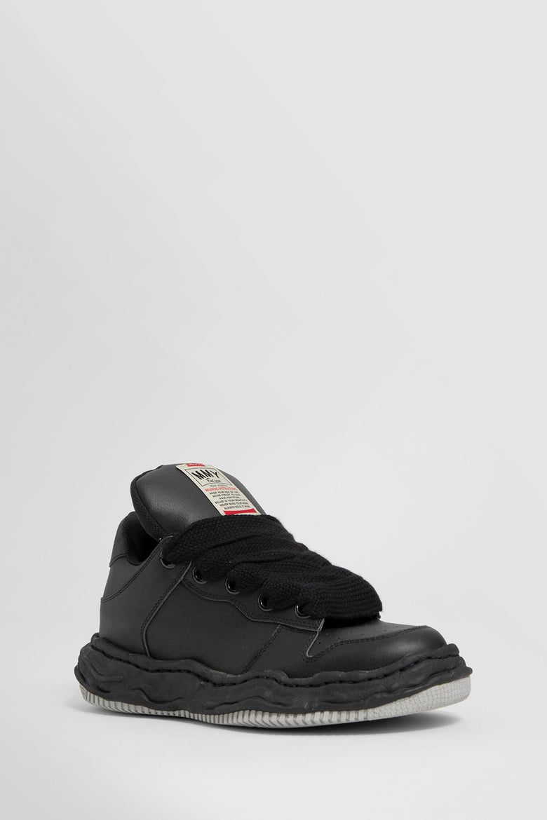 MAISON MIHARA YASUHIRO MAN BLACK SNEAKERS