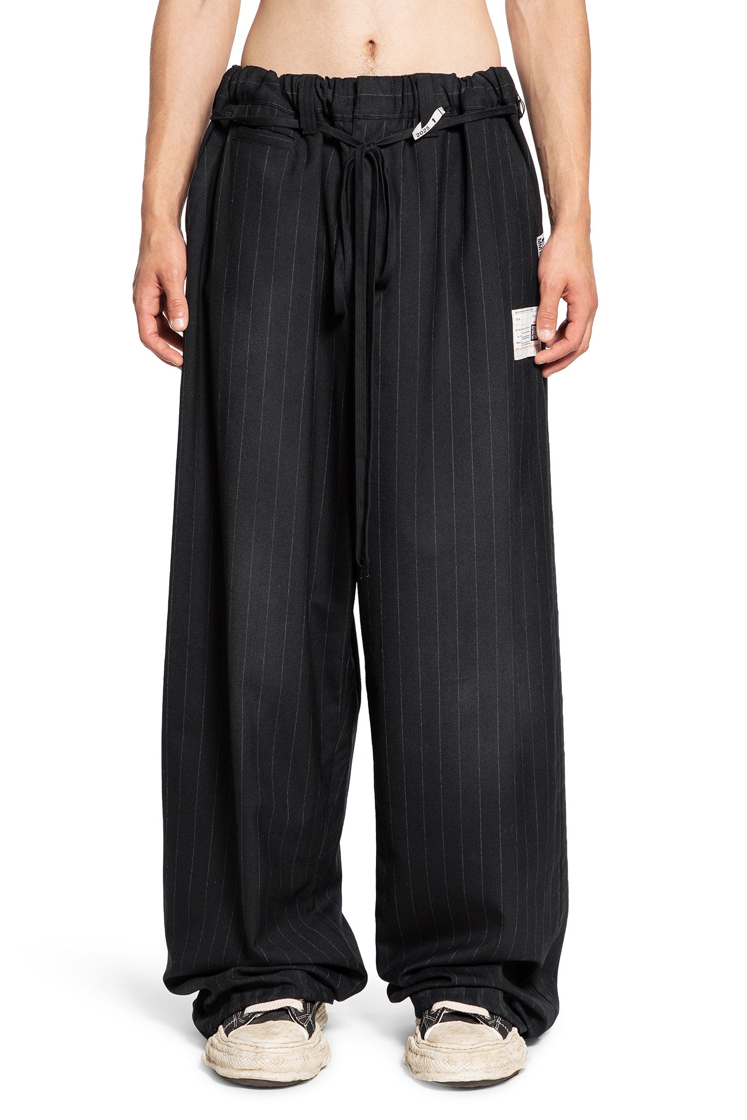 MAISON MIHARA YASUHIRO MAN BLACK TROUSERS