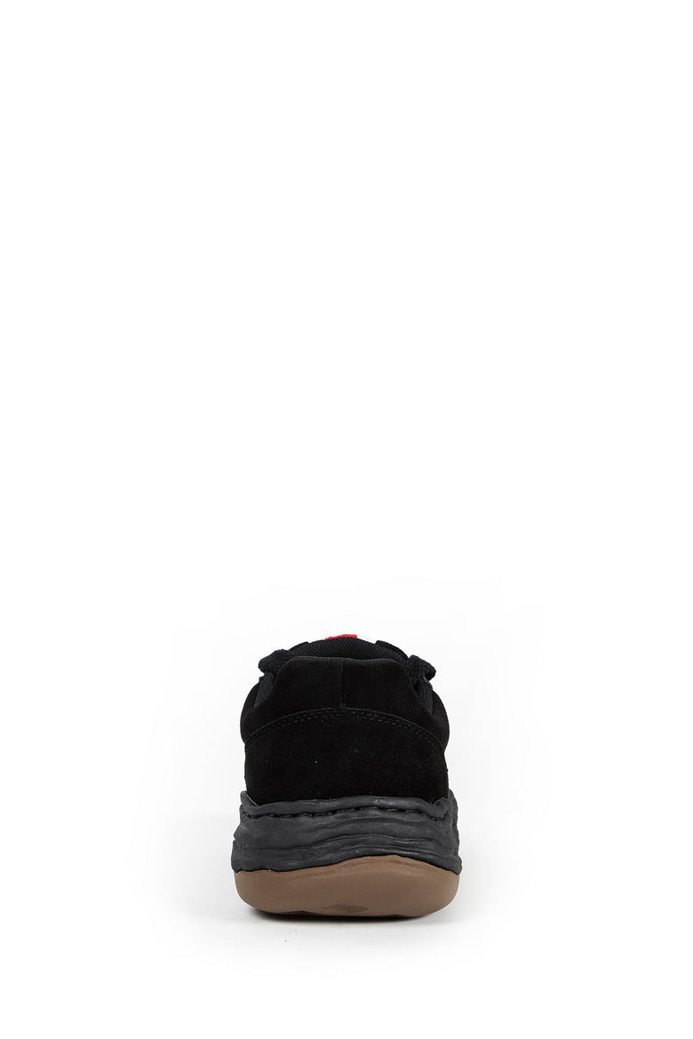 MAISON MIHARA YASUHIRO MAN BLACK SNEAKERS