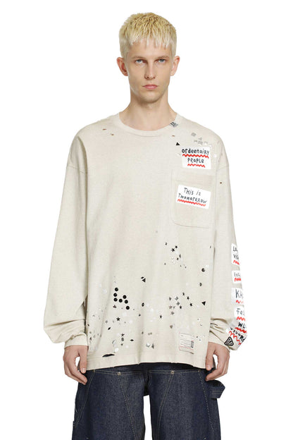 Embellished Sticker Long Sleeve T-Shirt
