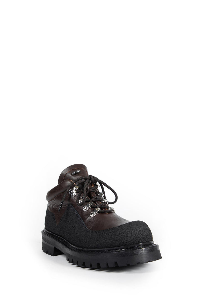 Quest Boots