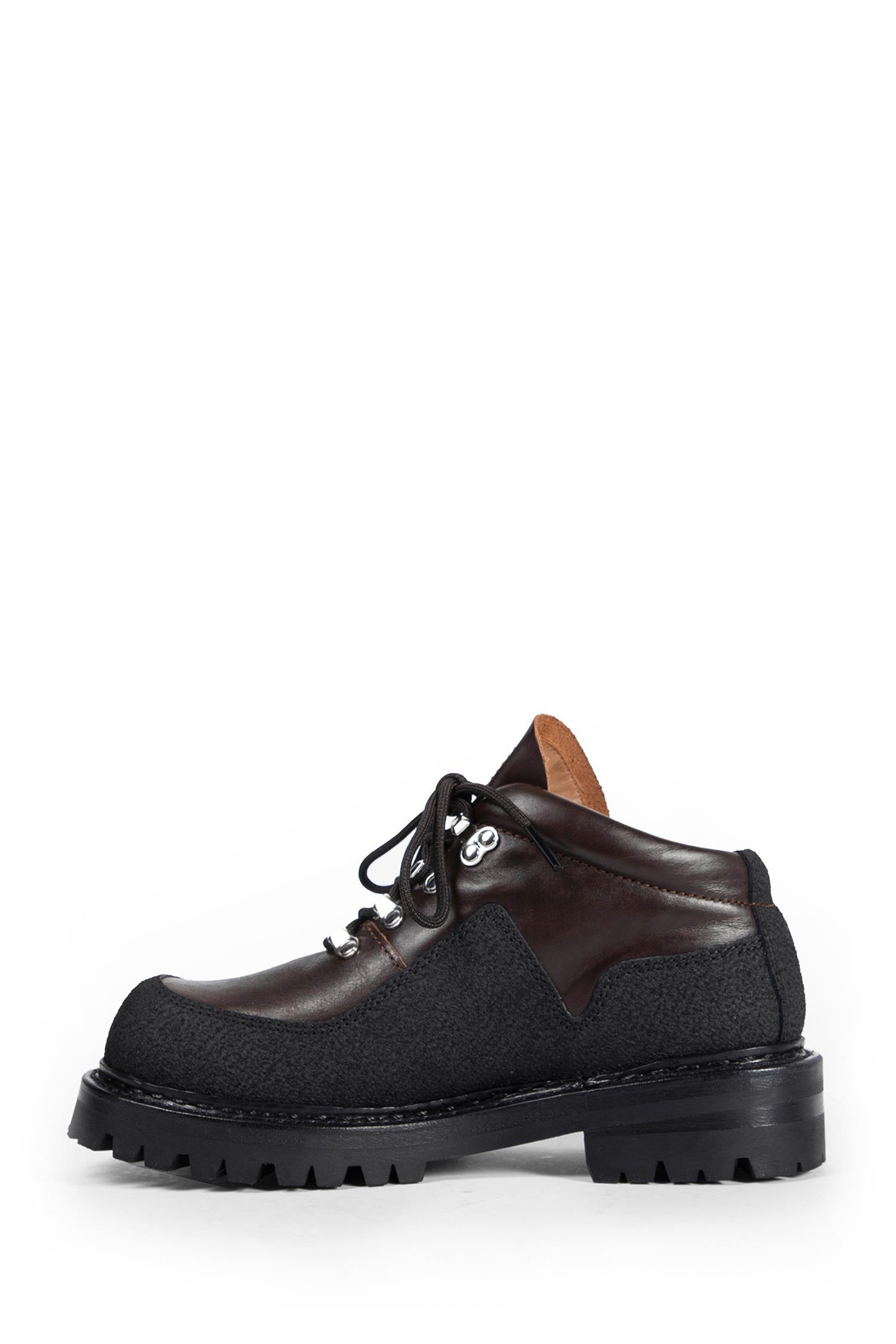 Quest Boots