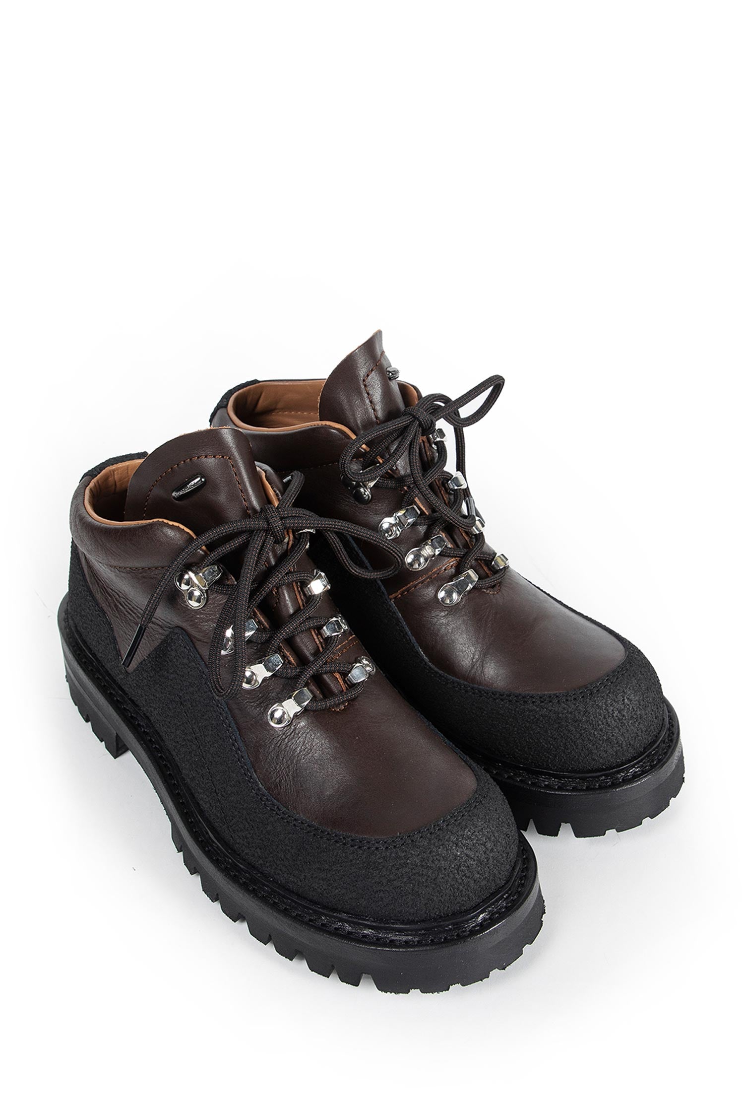 Quest Boots