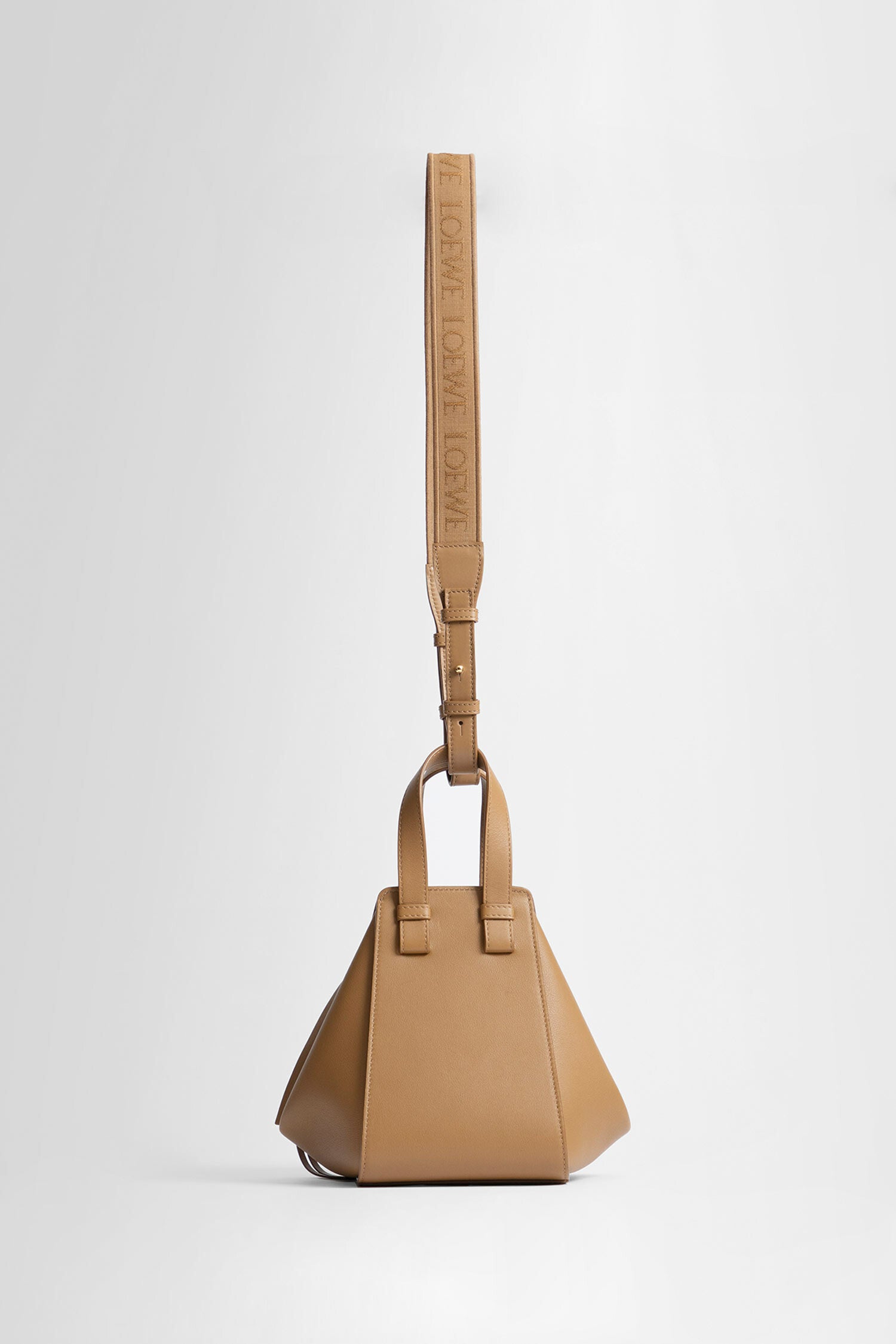 LOEWE WOMAN BEIGE CROSSBODY BAGS