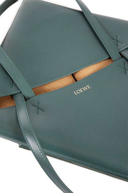 LOEWE WOMAN GREEN TOTE BAGS