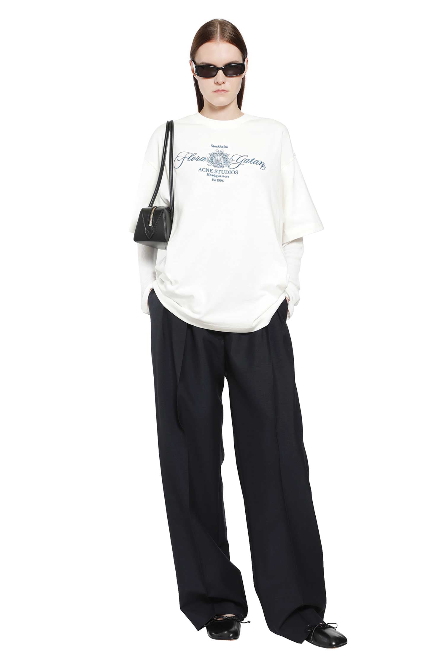 Layered Crest Long Sleeve T-Shirt