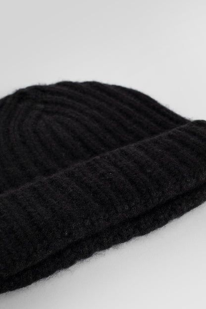WARM-ME UNISEX BLACK HATS