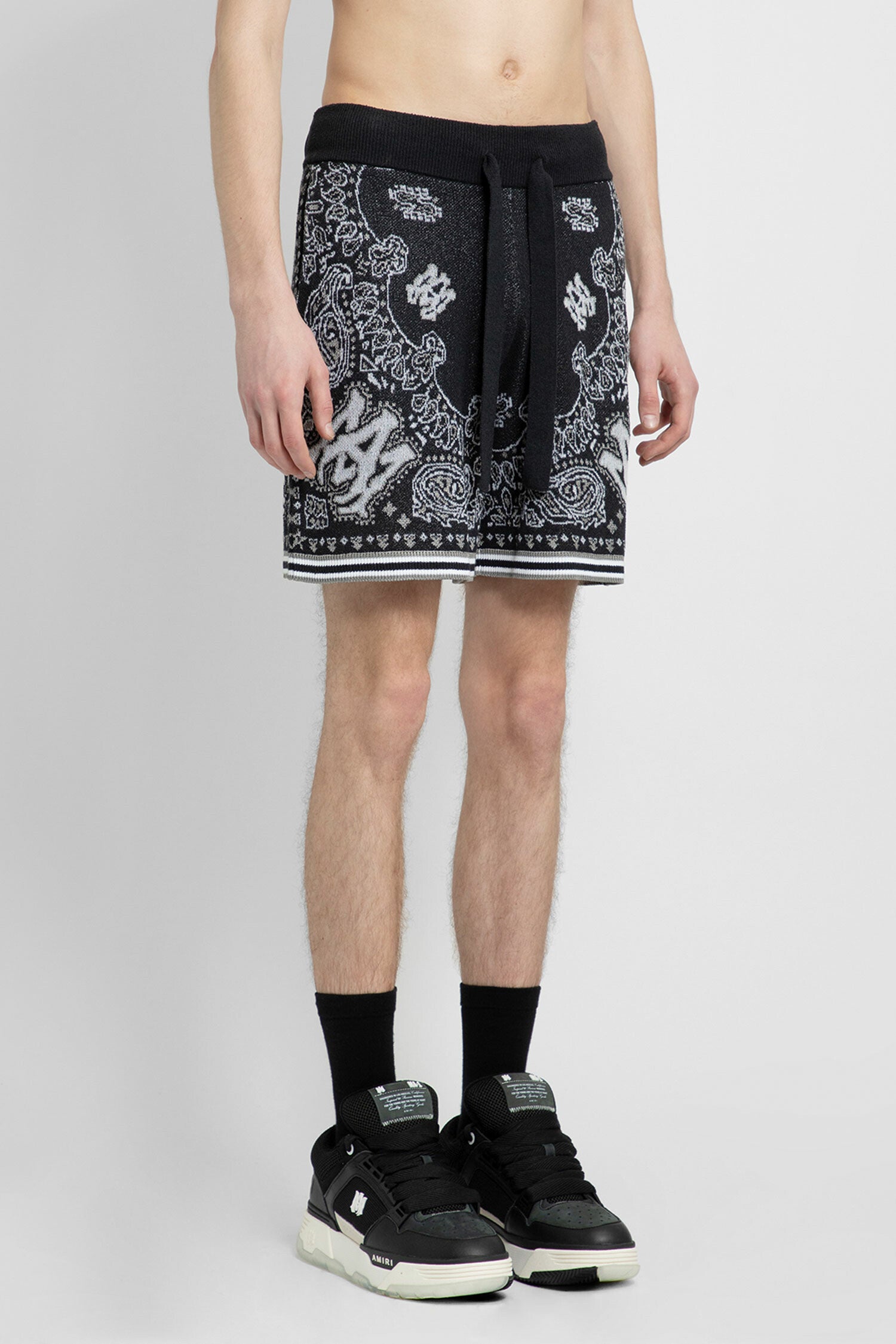 AMIRI MAN BLACK&WHITE SHORTS & SKIRTS