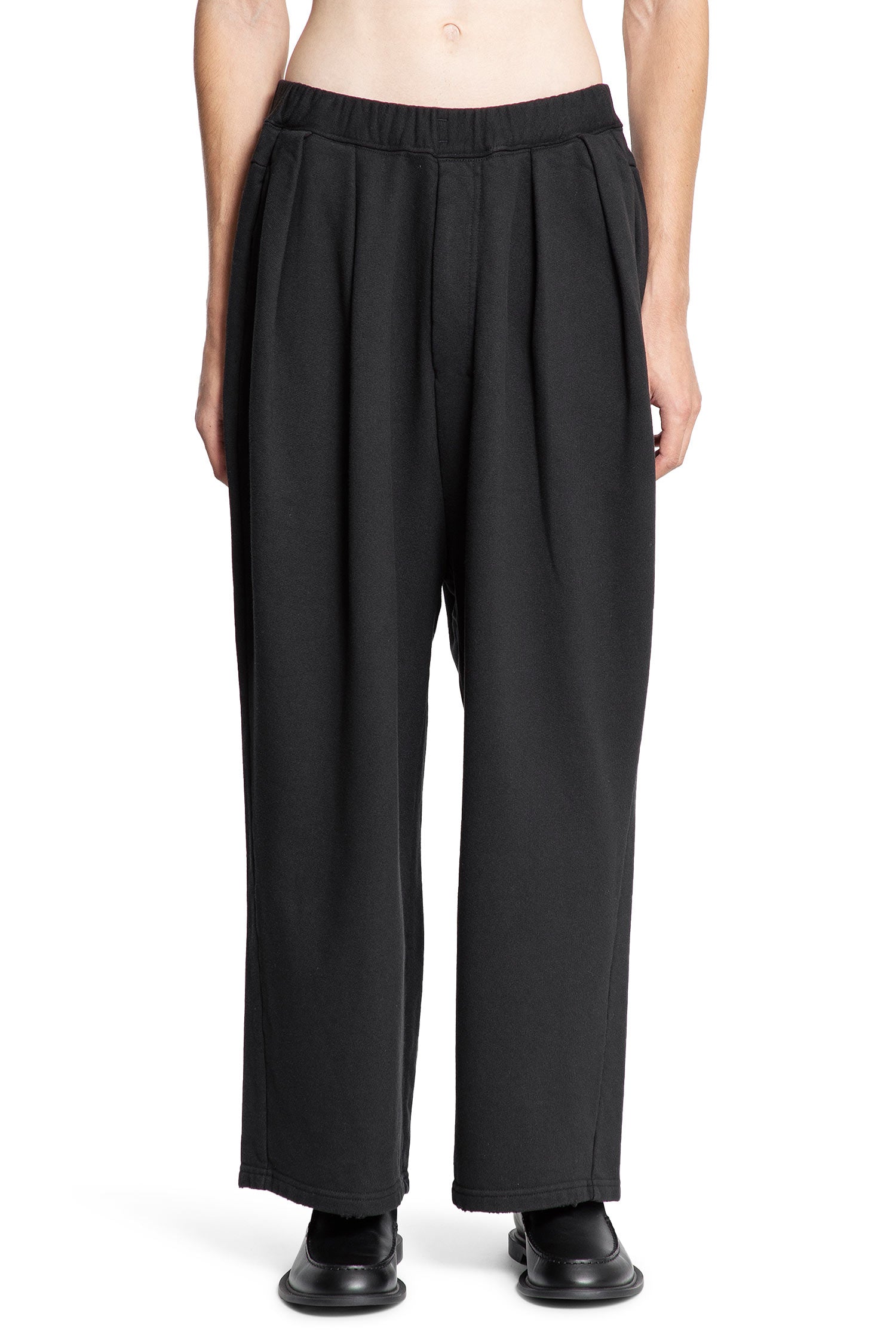 Tuck Sweatpants