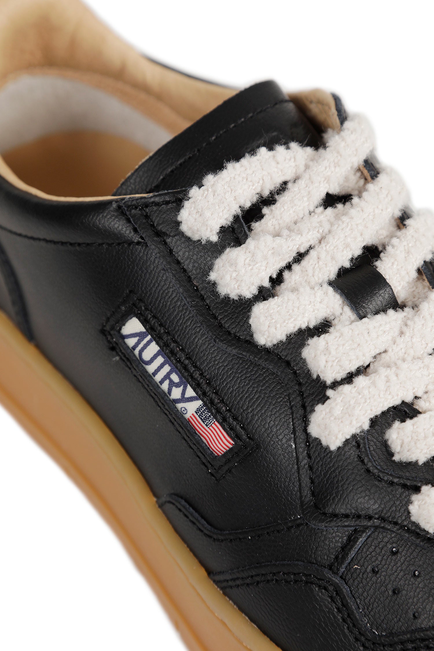 Medalist Low Sneakers