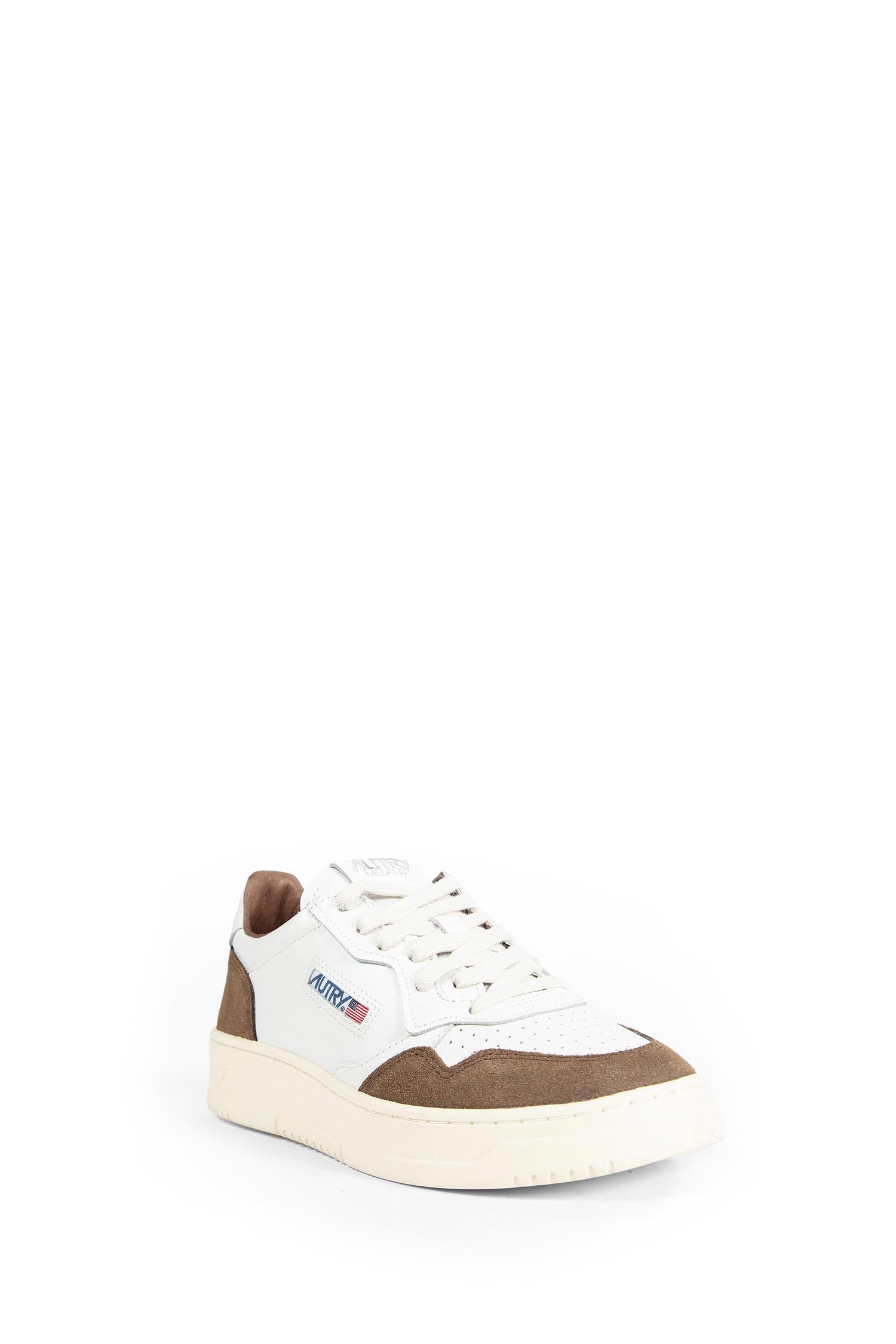 Medalist Low Sneakers