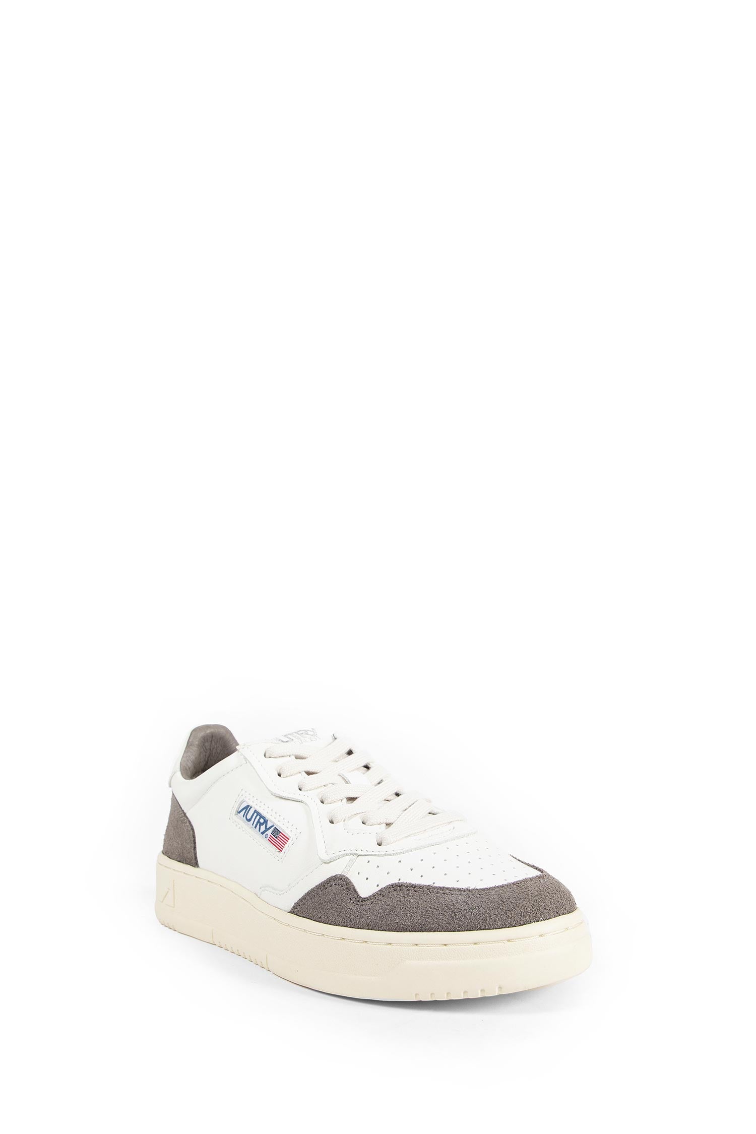 Medalist Low Sneakers