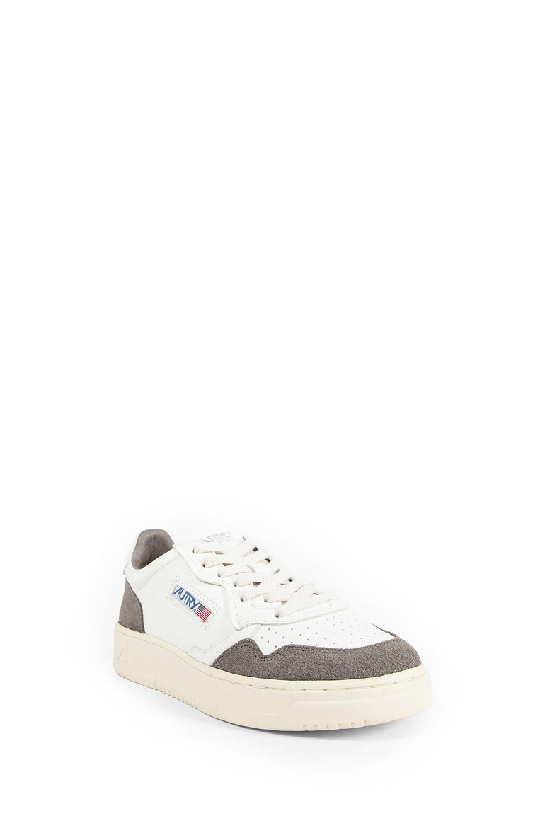 Medalist Low Sneakers