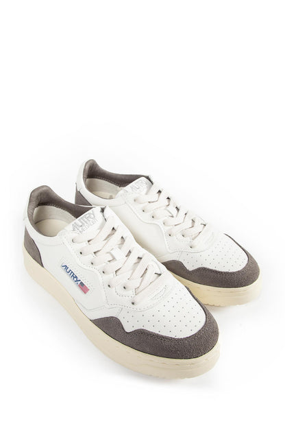 Medalist Low Sneakers
