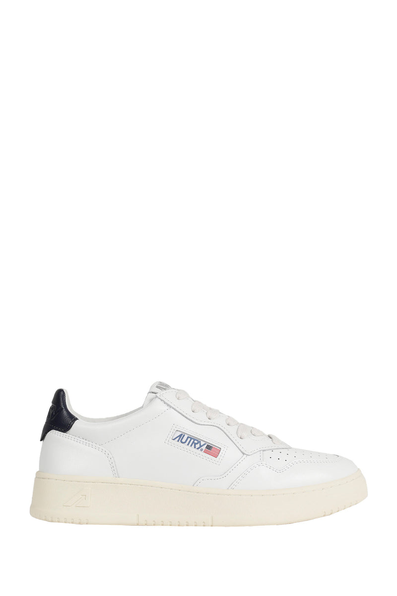 Medalist Low Sneakers