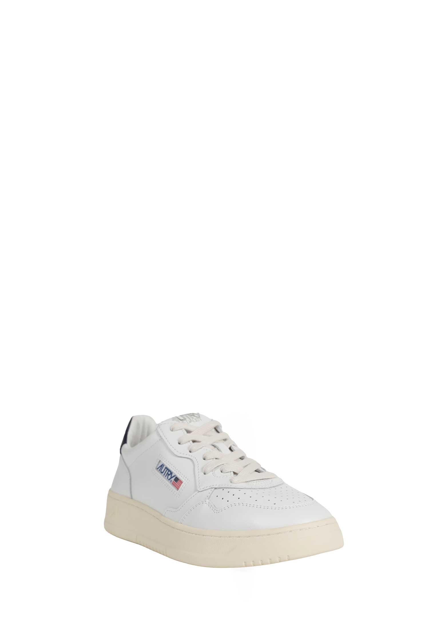 Medalist Low Sneakers
