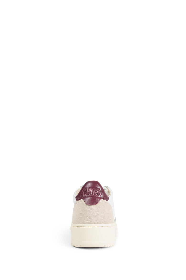 Medalist Low Sneakers
