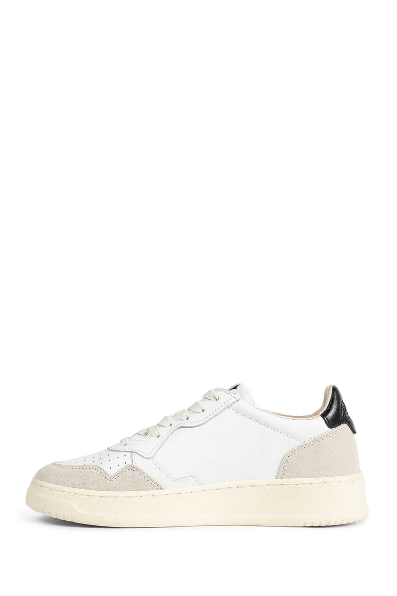 Medalist Low Sneakers