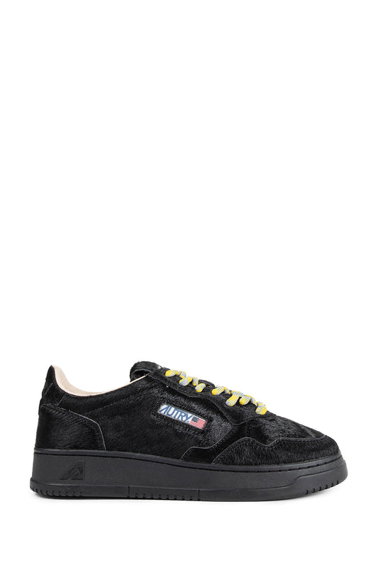 Medalist Low Sneakers