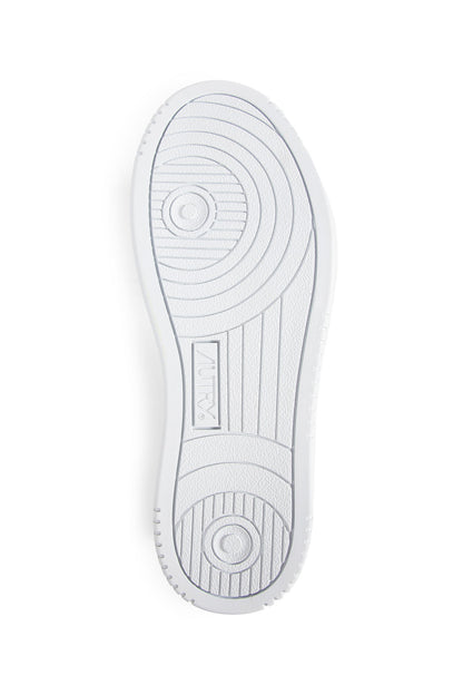 Medalist Low Sneakers