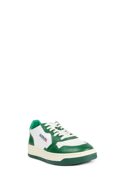 Medalist Low Sneakers