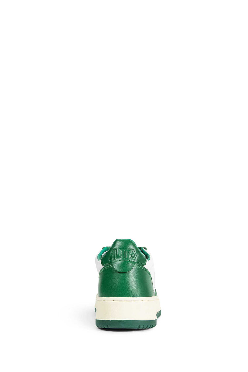 Medalist Low Sneakers