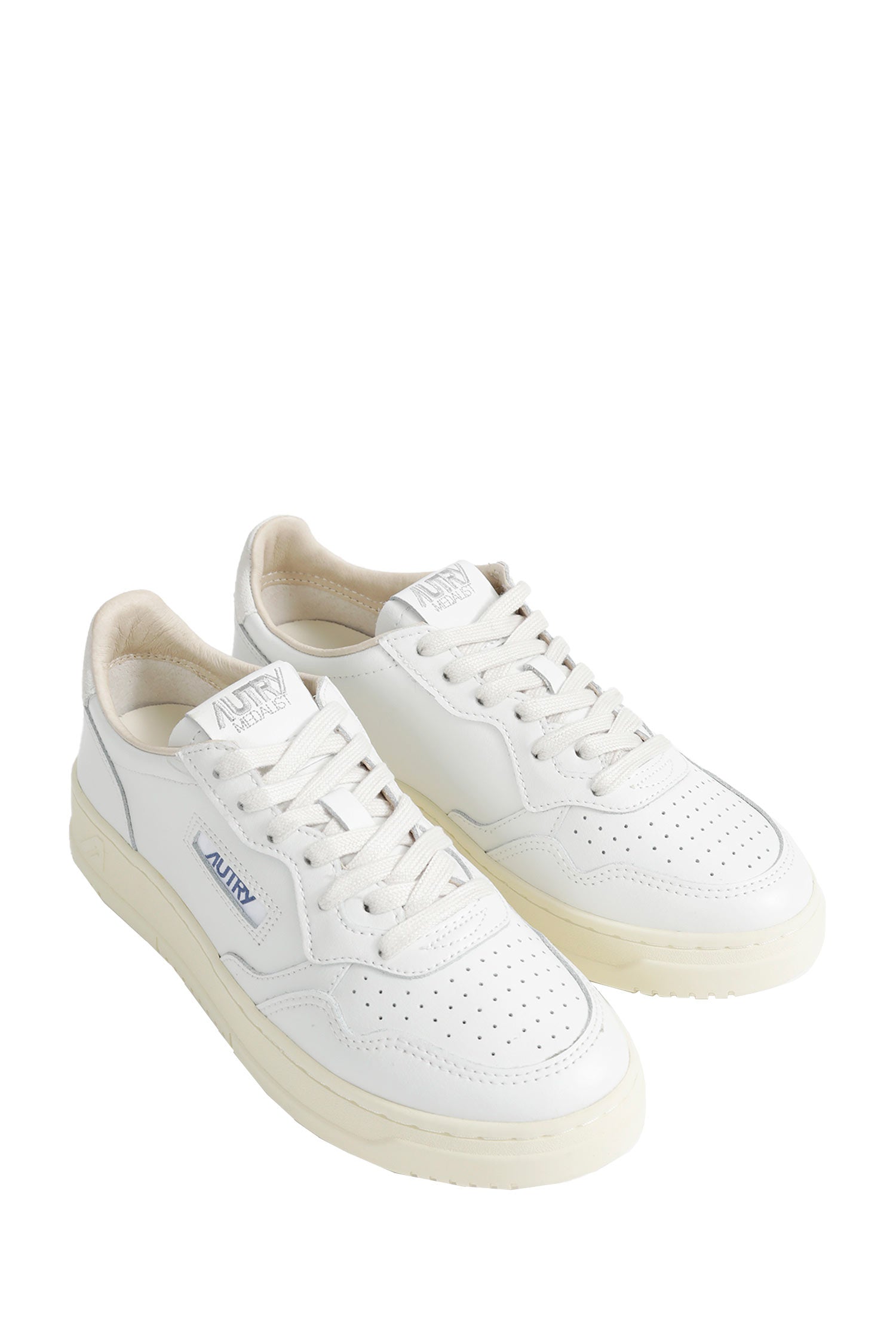 Medalist Low Sneakers