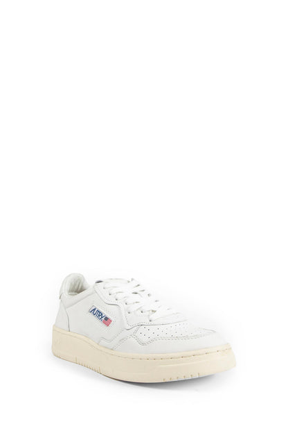 Medalist Low Sneakers