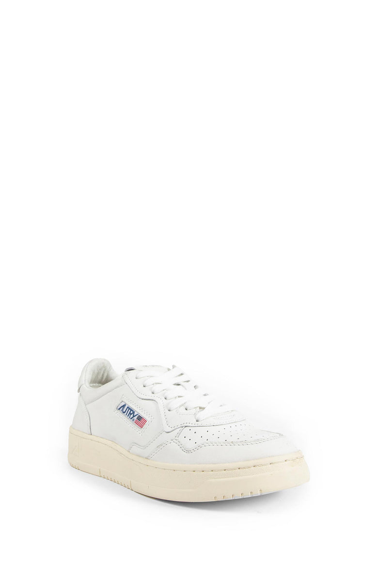Medalist Low Sneakers