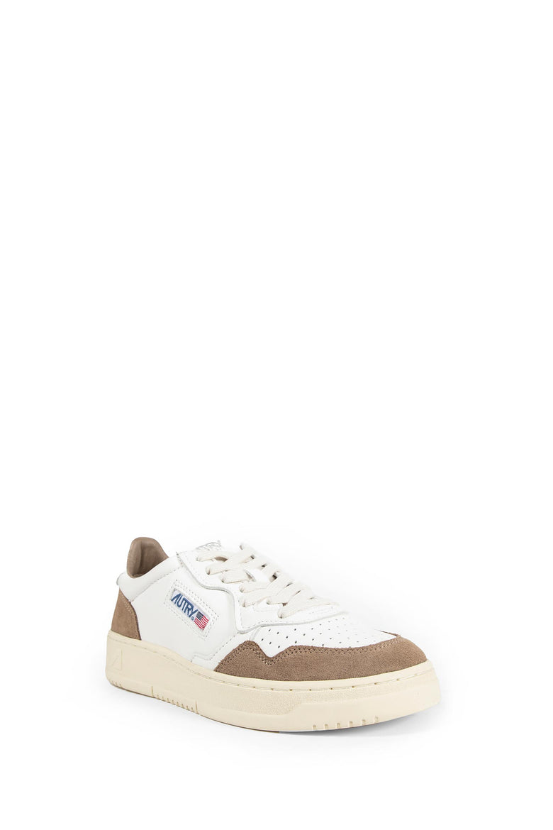 Medalist Low Sneakers