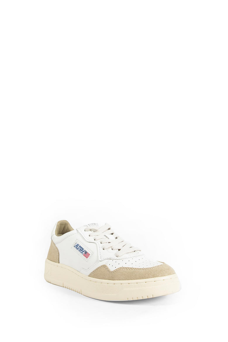 Medalist Low Sneakers